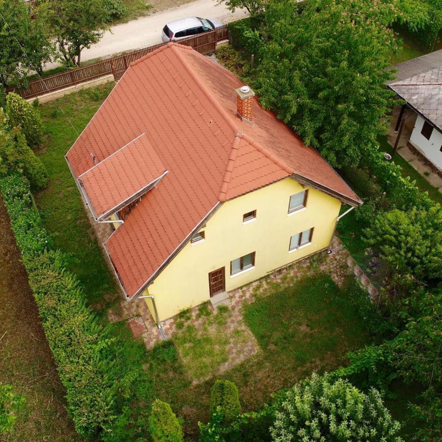 David Apartman Gárdony Εξωτερικό φωτογραφία
